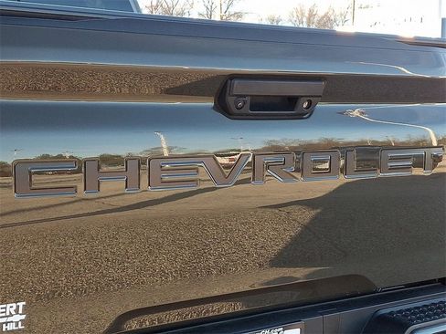 Certified 2024 Chevrolet Colorado Z71 w/ Z71 Convenience Package 2 image 33