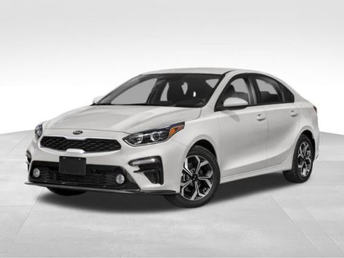 Used 2021 Kia Forte LXS FWD image 4