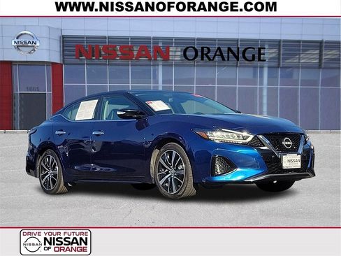 Certified 2023 Nissan Maxima SV w/ Floor Mat Group image 1