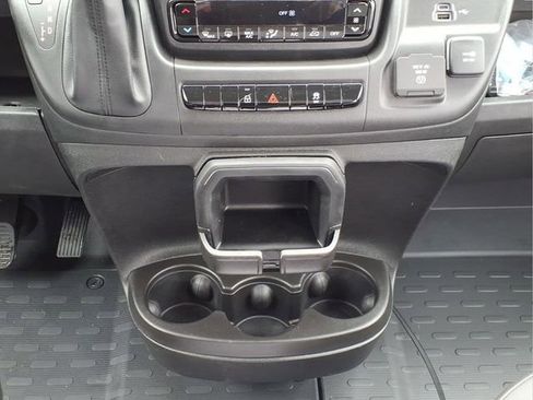 New 2026 RAM ProMaster 2500 w/ Quick Order Package 22G SLT FWD image 12