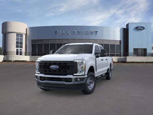 New 2026 Ford F250 XL w/ FX4 Off-Road Package image 3