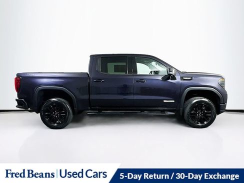 Used 2022 GMC Sierra 1500 Elevation w/ Elevation Premium Package AWD/4WD image 10