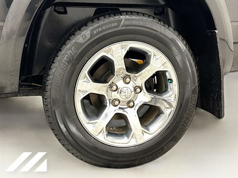 Used 2018 RAM 1500 Laramie w/ Convenience Group AWD/4WD image 20