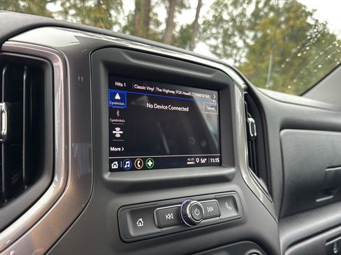 New 2026 Chevrolet Silverado 1500 Custom image 21