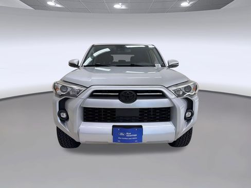 Used 2023 Toyota 4Runner SR5 Premium w/ Moonroof Package RWD image 6