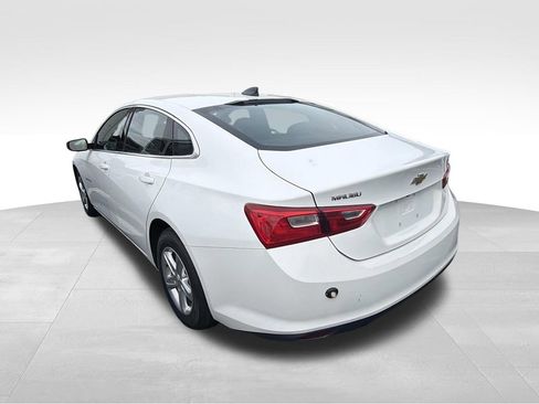 Used 2024 Chevrolet Malibu LS FWD image 4