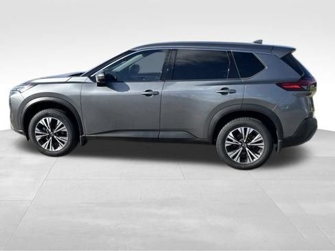 Used 2021 Nissan Rogue SV FWD image 8