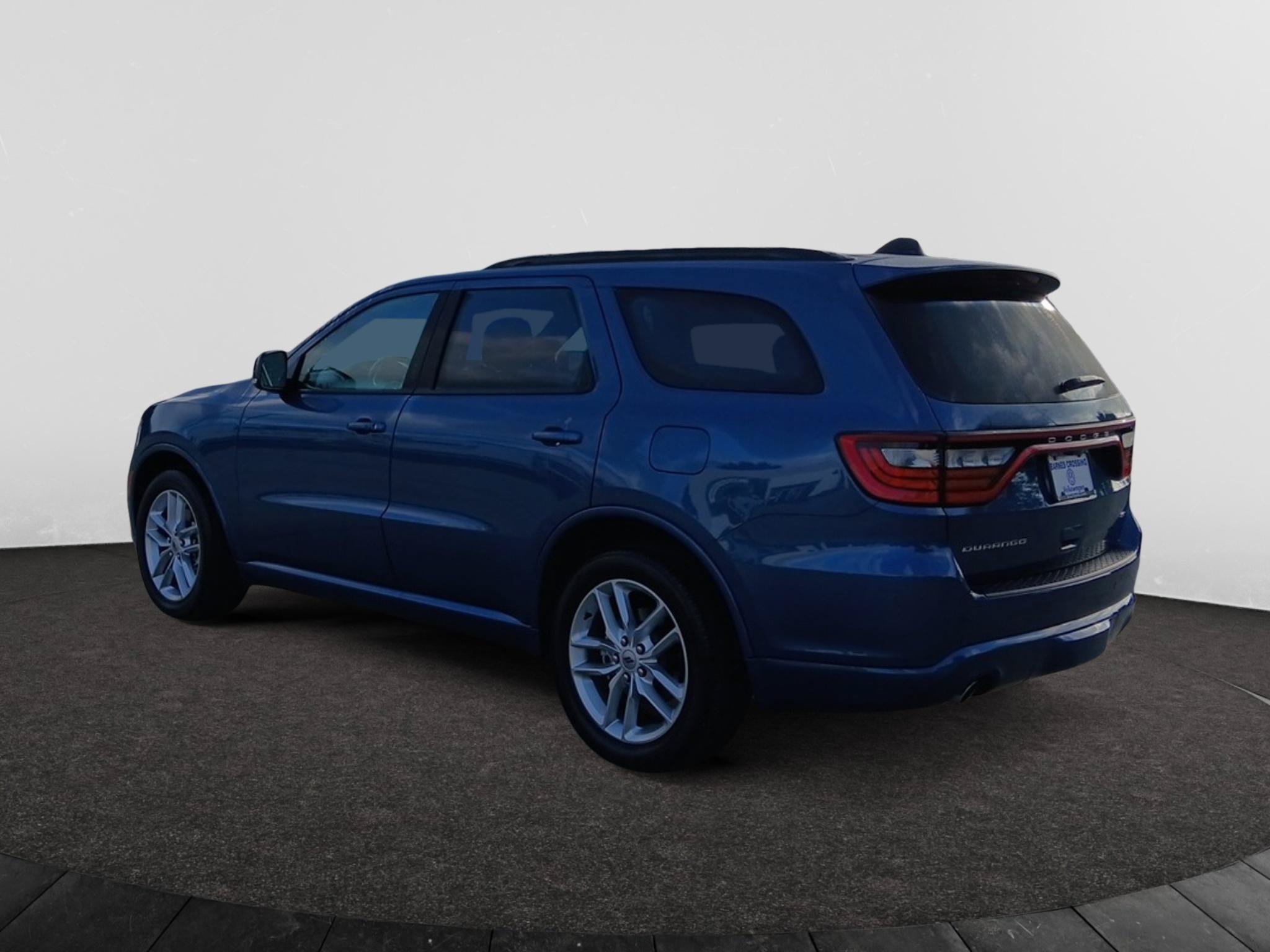 Used 2024 Dodge Durango GT RWD image 5