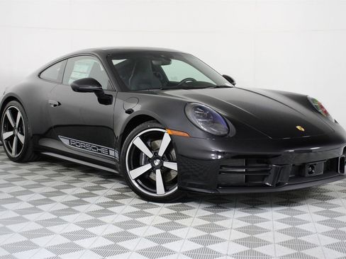 New 2026 Porsche 911 Carrera image 9