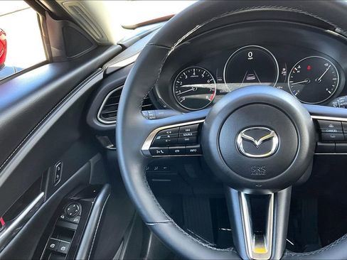 Certified 2025 MAZDA CX-30 AWD 2.5 S w/ Preferred Package image 18