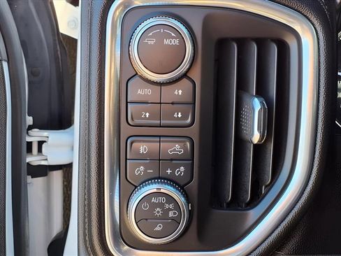 Used 2021 GMC Sierra 1500 SLT image 6