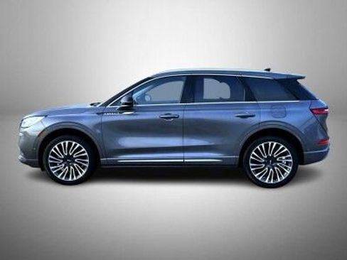 Certified 2021 Lincoln Corsair Reserve w/ Equipment Group 201A image 8