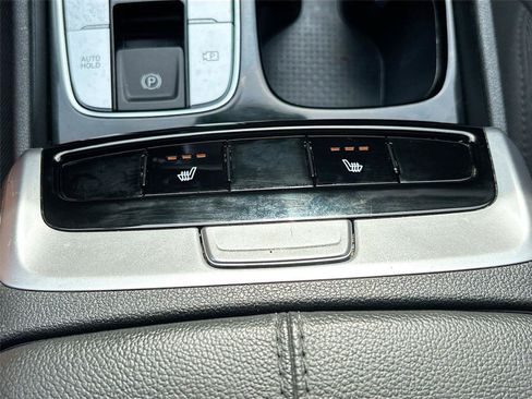 Used 2022 Hyundai Santa Cruz SEL FWD image 19