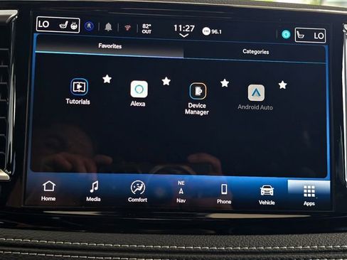 New 2026 Chrysler Pacifica Limited w/ S Appearance Package image 13