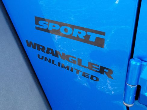 Used 2016 Jeep Wrangler Unlimited Sport AWD/4WD image 6