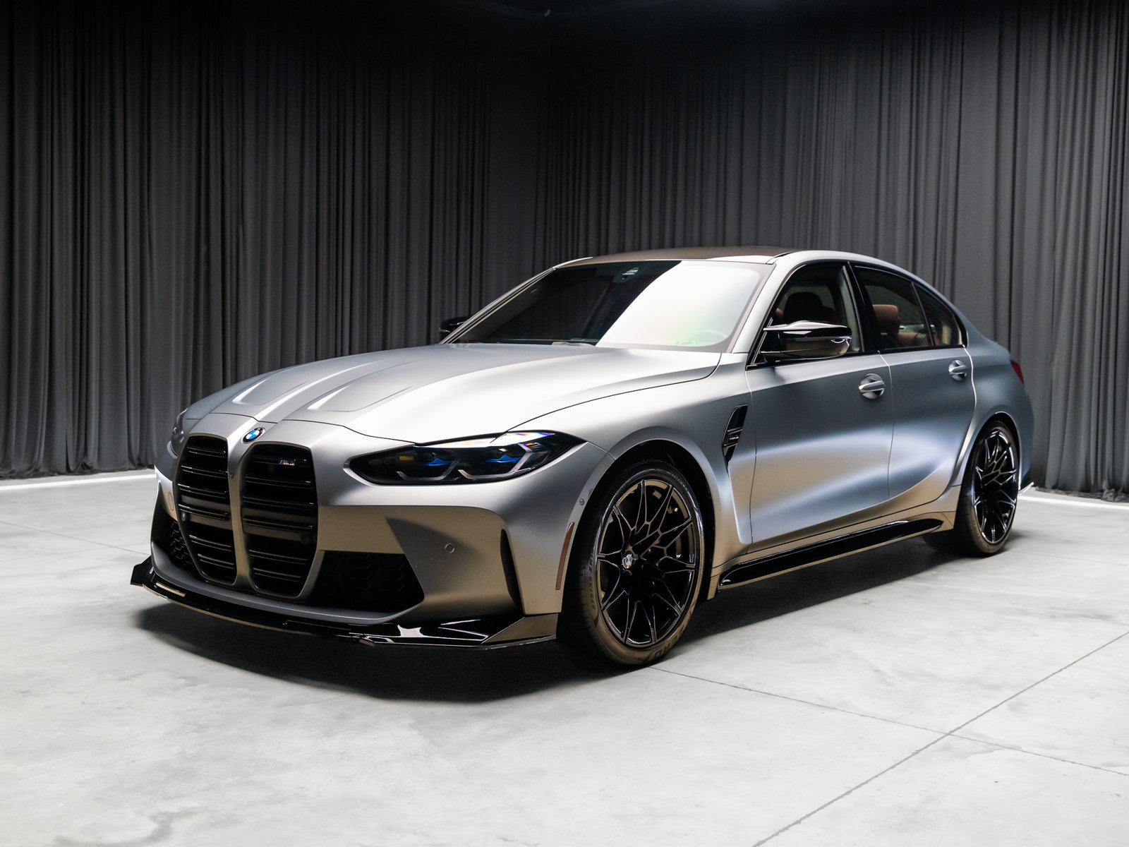Used 2024 BMW M3 w/ Executive Package RWD image 26