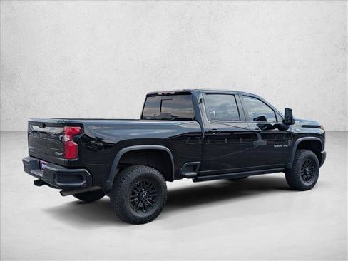 Used 2024 Chevrolet Silverado 2500 ZR2 w/ Technology Package AWD/4WD image 5