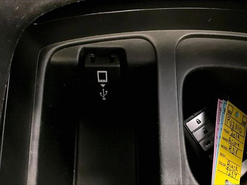 Used 2019 Acura RDX w/Advance Pkg image 32