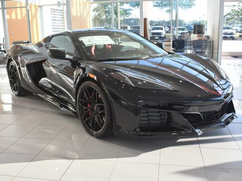 New 2026 Chevrolet Corvette Z06 RWD image 3
