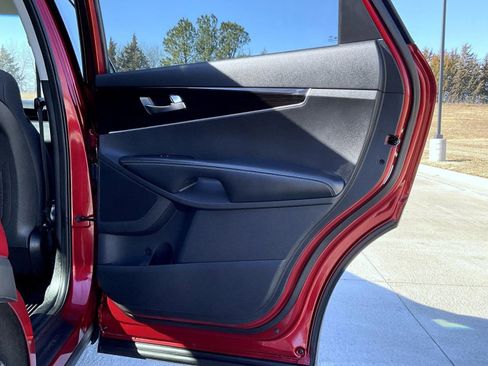 Used 2019 Kia Sorento LX w/ Option Group 020 image 18