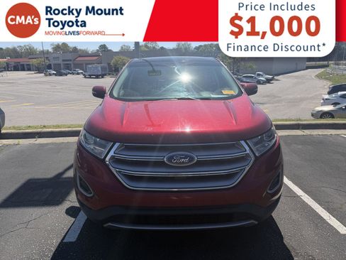 Used 2016 Ford Edge Titanium image 2