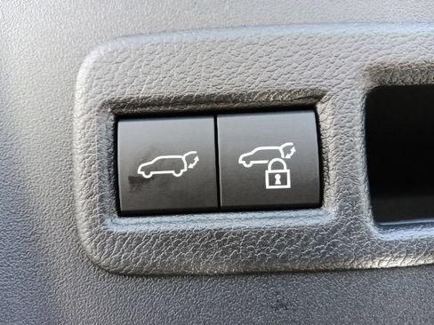 New 2026 Toyota C-HR AWD/4WD image 28
