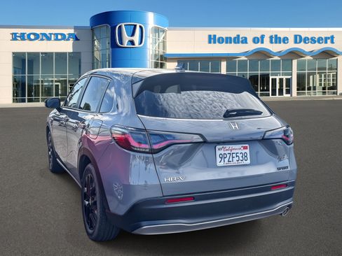 Used 2025 Honda HR-V Sport image 5