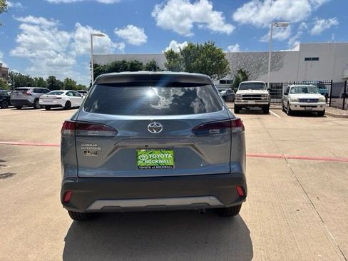 Used 2026 Toyota Corolla Cross L FWD image 6