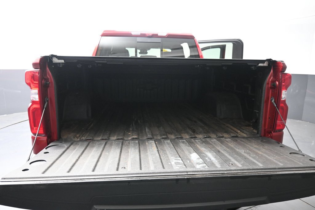 Used 2025 Chevrolet Silverado 1500 LTZ AWD/4WD image 24