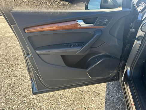 Used 2022 Audi Q5 2.0T Premium Plus image 10