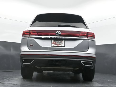 Used 2026 Volkswagen Atlas SE FWD image 40