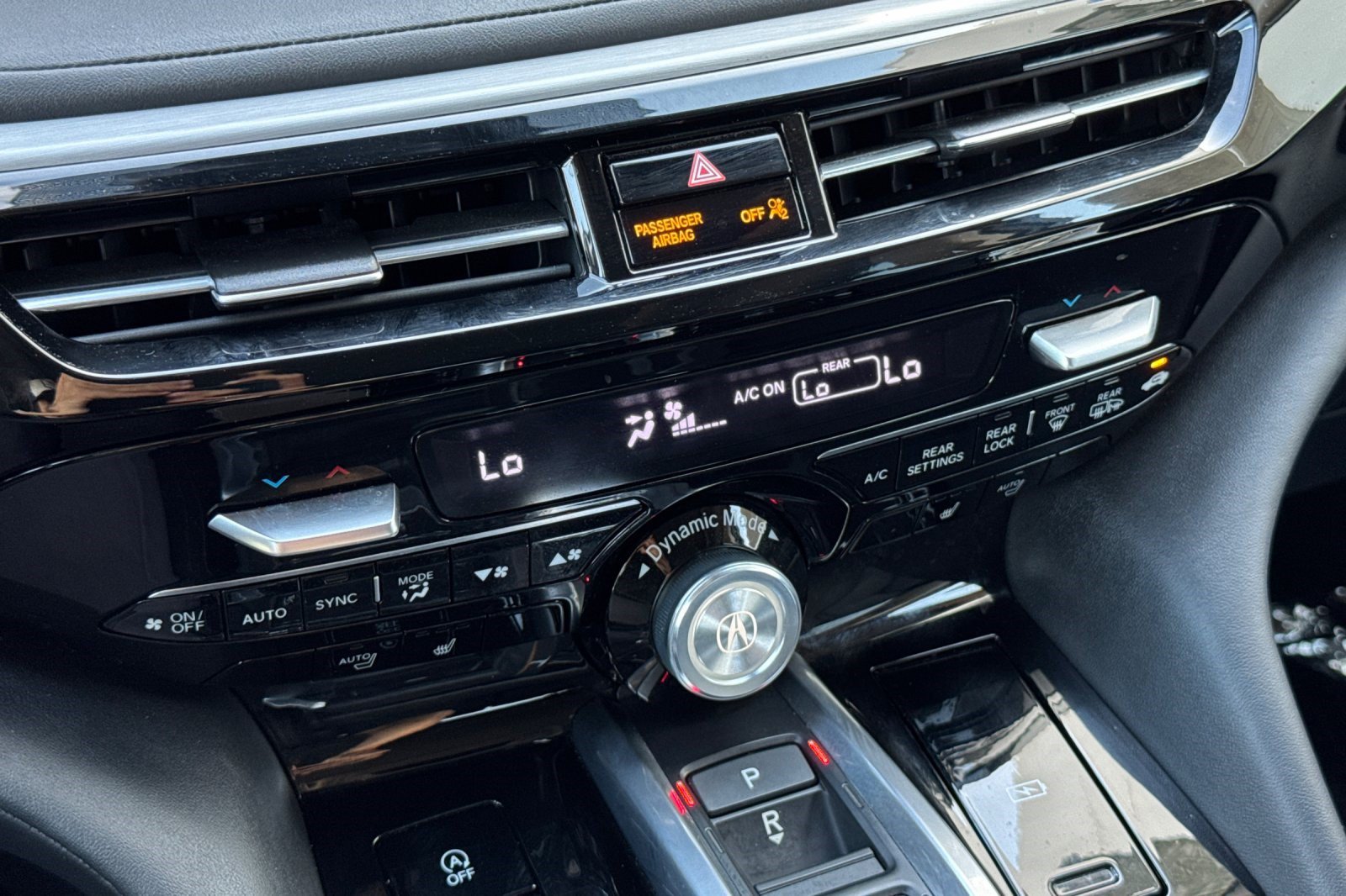 Used 2024 Acura MDX w/ Technology Package FWD image 19