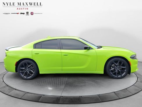 Used 2023 Dodge Charger SXT w/ Blacktop Package image 17