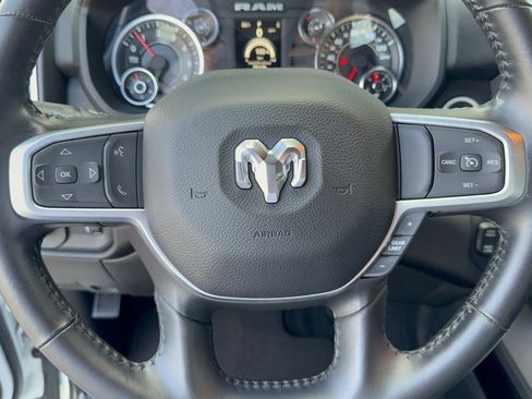 Used 2024 RAM 2500 Big Horn AWD/4WD image 10