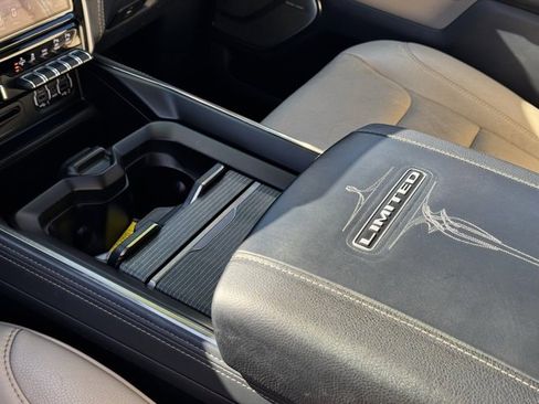 Used 2019 RAM 1500 Limited image 17