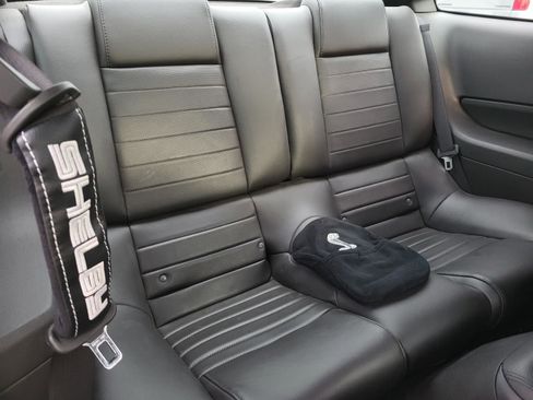 Used 2009 Ford Mustang Shelby GT500 RWD image 9