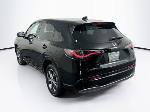 Used 2023 Honda HR-V EX-L image 5