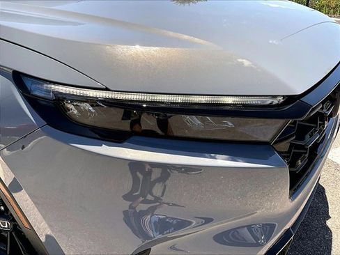 Used 2025 Honda CR-V Sport image 28