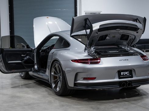Used 2016 Porsche 911 GT3 RS RWD image 35