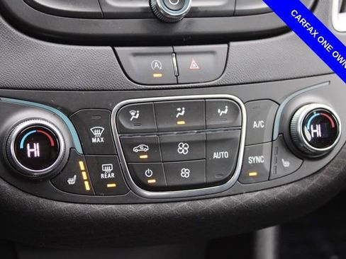 Used 2022 Chevrolet Malibu LT image 34