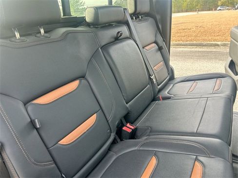 Used 2022 GMC Sierra 1500 AT4 w/ AT4 Premium Package image 25