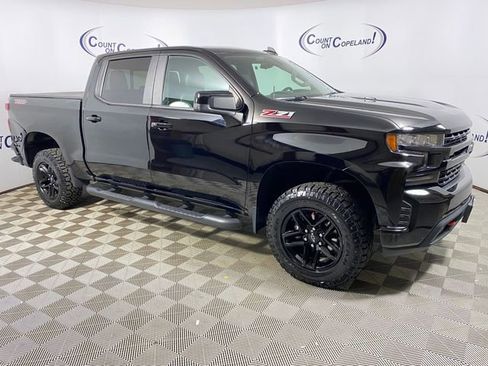 Used 2020 Chevrolet Silverado 1500 LT Trail Boss image 8