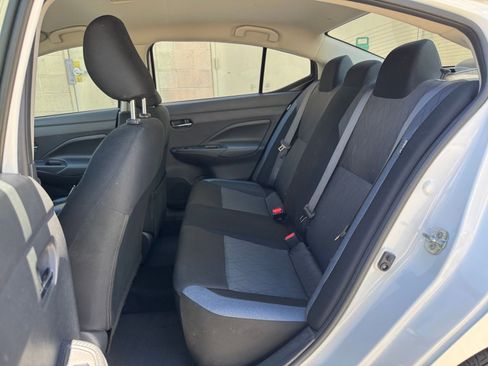 Used 2025 Nissan Versa SV image 24