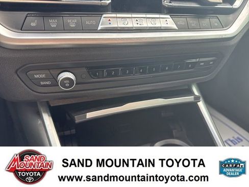 Used 2020 BMW 330i Sedan w/ Premium Package image 21