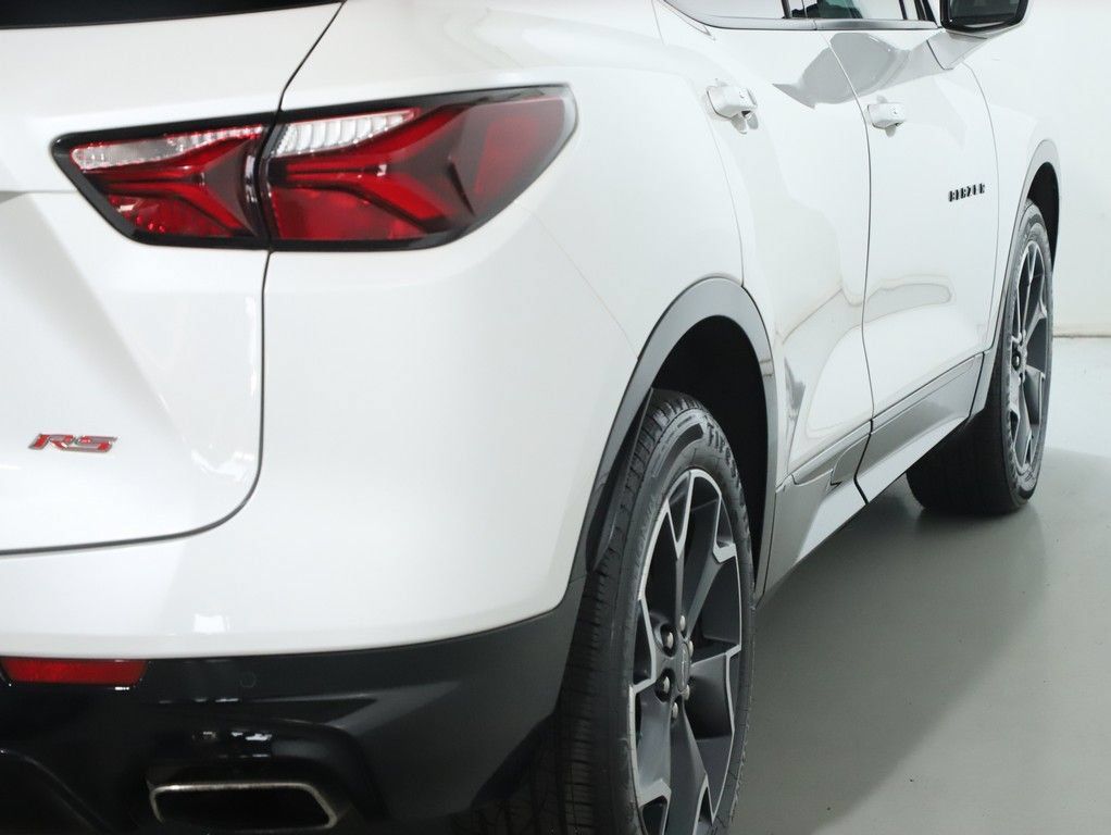 Used 2021 Chevrolet Blazer RS w/ Enhanced Convenience Package AWD/4WD image 51
