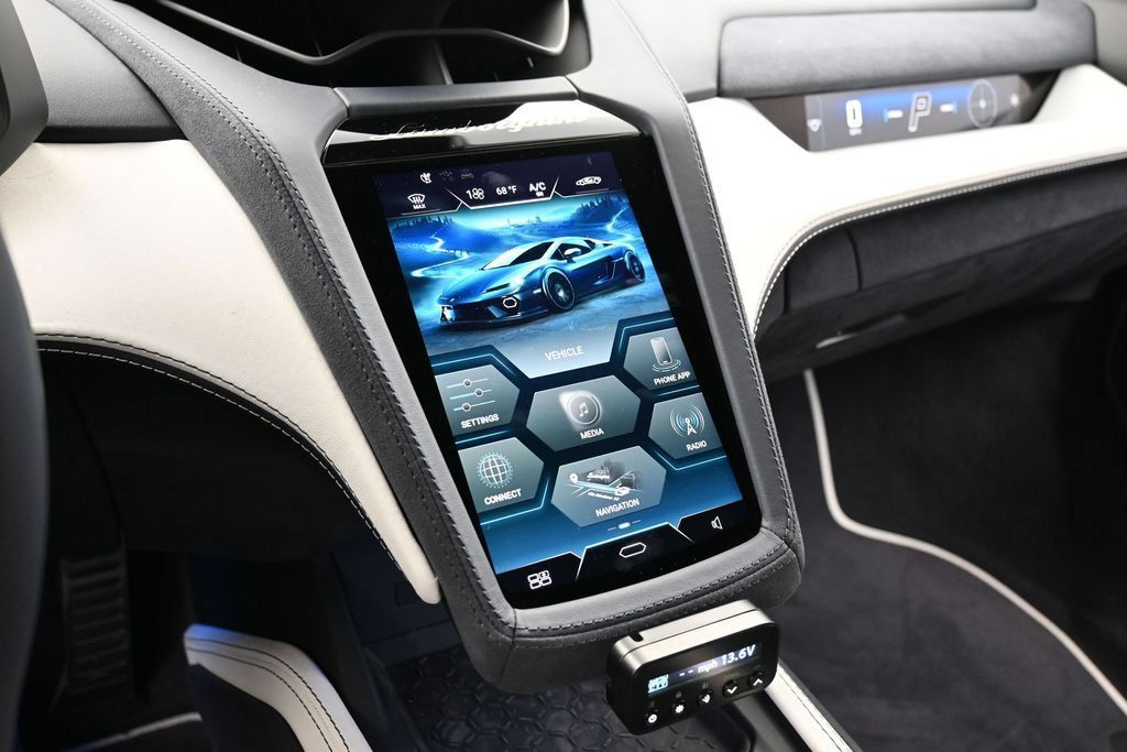 Used 2026 Lamborghini Temerario AWD/4WD image 18