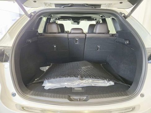 New 2025 MAZDA CX-5 Signature image 11