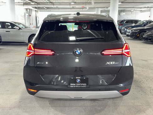 Used 2025 BMW X3 xDrive30i w/ Premium Package image 7