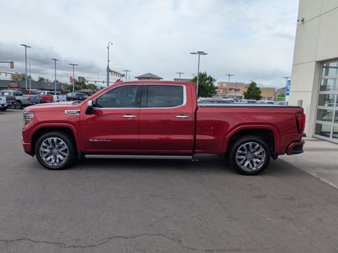Used 2023 GMC Sierra 1500 Denali w/ Denali Reserve Package AWD/4WD image 10