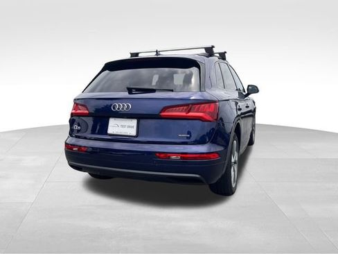 Used 2020 Audi Q5 2.0T Premium w/ Titanium Sport Package AWD/4WD image 5
